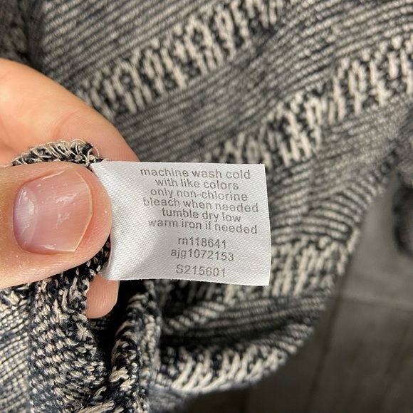 Lane Bryant Gray and Black Knit Top - Picture 4 of 6